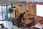 直击现场：普京抵达天津出席上合峰会，中俄关系再迎高光时刻！