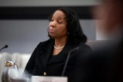 突发！特朗普闪电解雇美联储理事，金融界巨震背后暗藏惊人内幕？