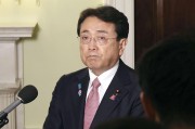 突发！日本大臣访美紧急取消，美日关税磋商暗藏玄机？